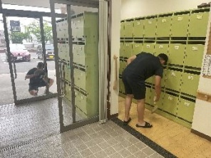 玄関の掃除